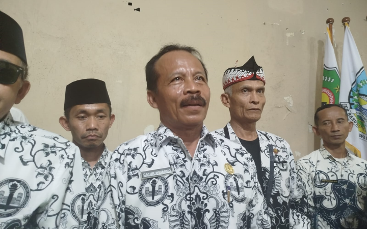 Vonis majelis hakim yang melebihi tuntutan jaksa itu, hemat saya, merupakan prestasi yang luar  biasa dari PN Trenggalek dan  keberanian dari majelis hakim.