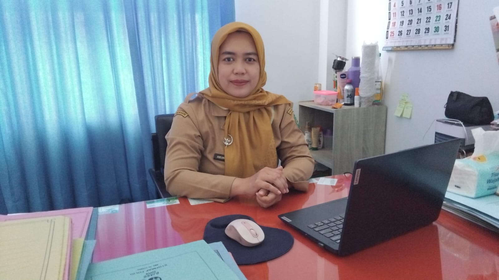Kepala Bidang Perlindungan dan Jaminan Sosial Dinsos PPPA, Soelung Prasetyo sedang memberikan penjelasan terkait BPJS PBI Non-Aktif