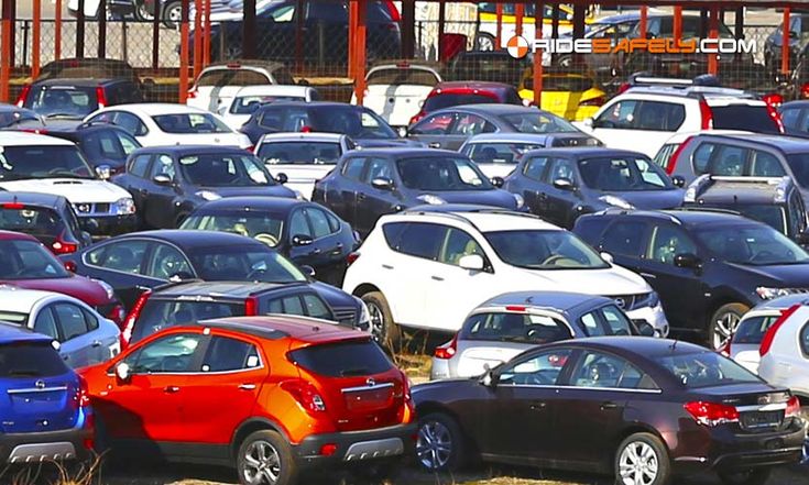 Mobil diesel bekas di bawah Rp100 juta masih irit dan bandel. Ini 5 legenda mobil keluarga diesel yang layak dibeli saat ini. Pinterest