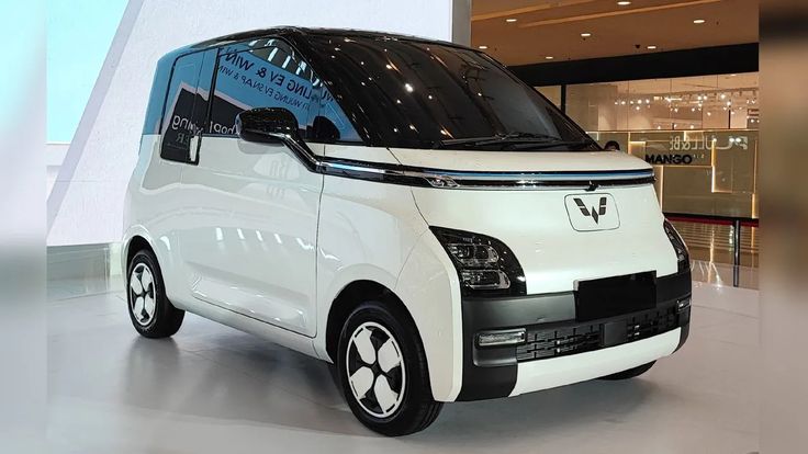 Mobil listrik Rp57 jutaan Mahindra eDOM setara 2 NMAX, jarak 120 km dan top speed 70 km/jam.(Pinterest)