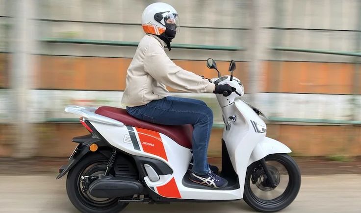 Tes jarak tempuh Indomobil E-Motor Adora, hasil nyata tembus 91 km. Benarkah klaim 110 km terbukti?(Pinterest)