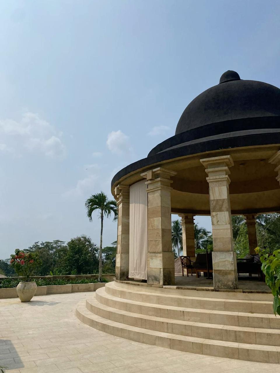 Amanjiwo Hotel dekat Candi Borobudur tawarkan villa Rp21 juta per malam dan jadi resort favorit David Beckham.
