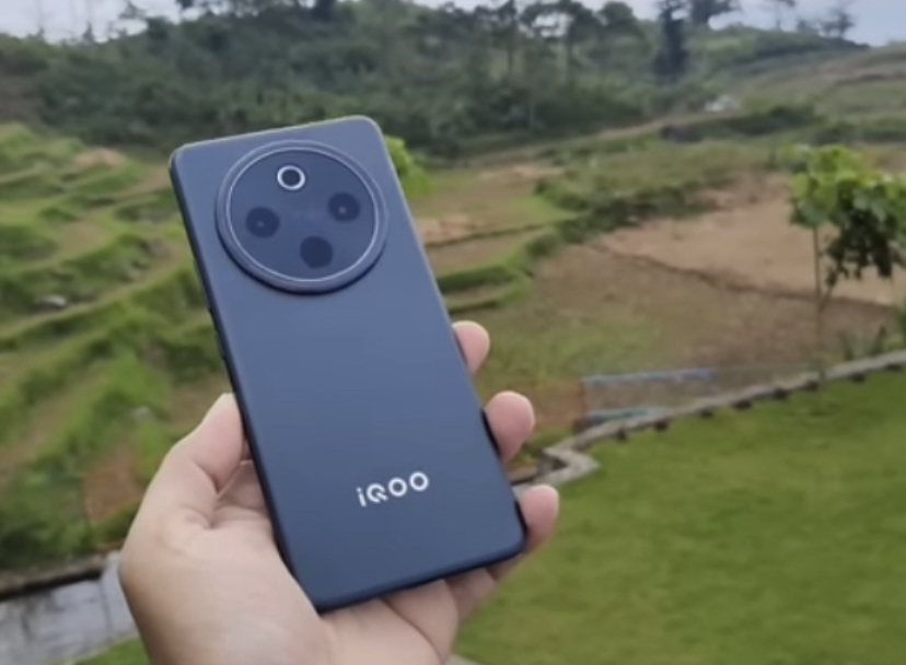 Handphone Snapdragon Rp3 jutaan terbaik 2026, gaming 60 FPS stabil dan baterai jumbo. Cek 7 rekomendasi terkuatnya!