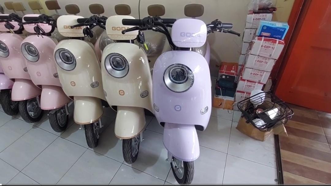 Sepeda listrik Goda GD 1666 harga Rp6 jutaan, desain modern, fitur lengkap, dan bisa kredit DP Rp75 ribu.