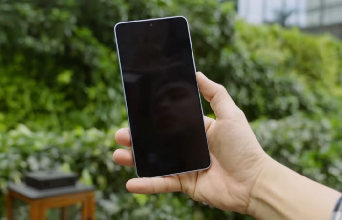 Galaxy S26 Ultra 2026 dengan kamera 200MP, Snapdragon 8 Elite, dan privacy display. Pilihan flagship terbaik dari Samsung!