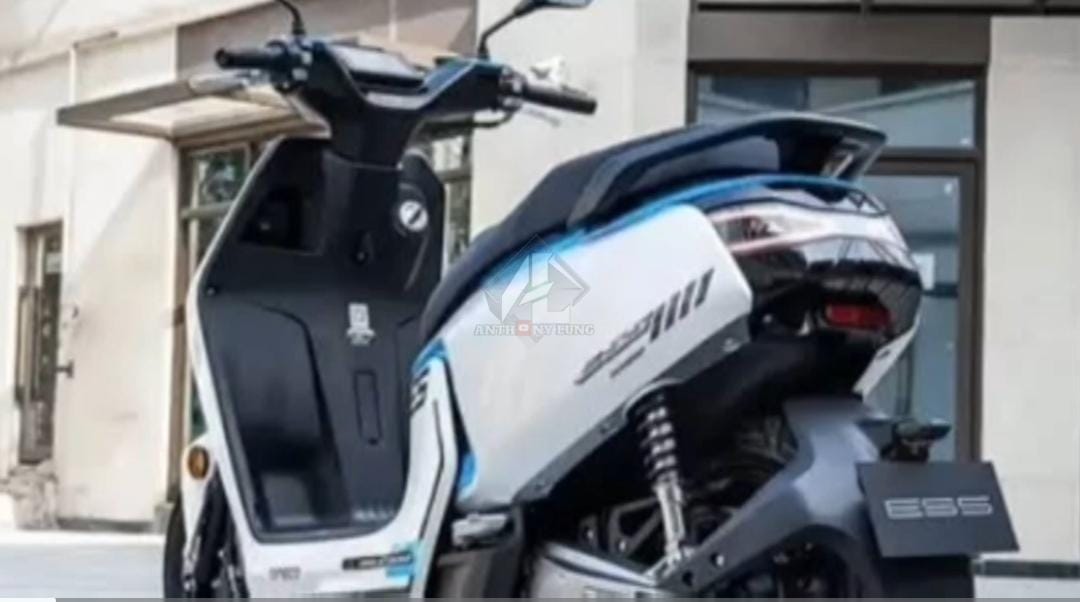 Zongsen S5 motor listrik jarak jauh 300 KM, hibrida, pengisian cepat, hemat energi &amp; ramah lingkungan untuk perjalanan urban &amp; jauh.