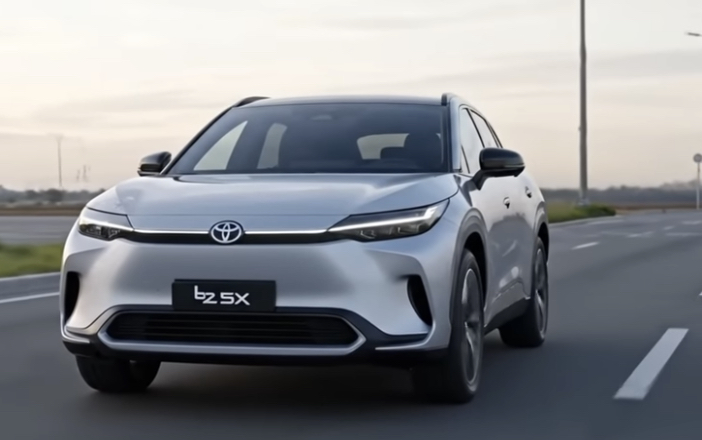 10 mobil terbaru 2026 siap meluncur di Indonesia, dari Toyota bZ5X hingga Honda Zero Saloon. Simak daftar lengkapnya!