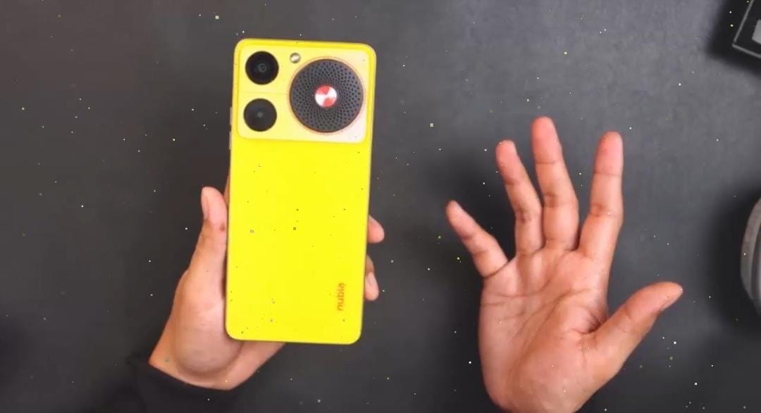 Daftar 7 HP dengan speaker terbaik, dari Nubia Music hingga iPhone 15 Pro Max. Suara keras, jernih, dan cocok untuk multimedia.