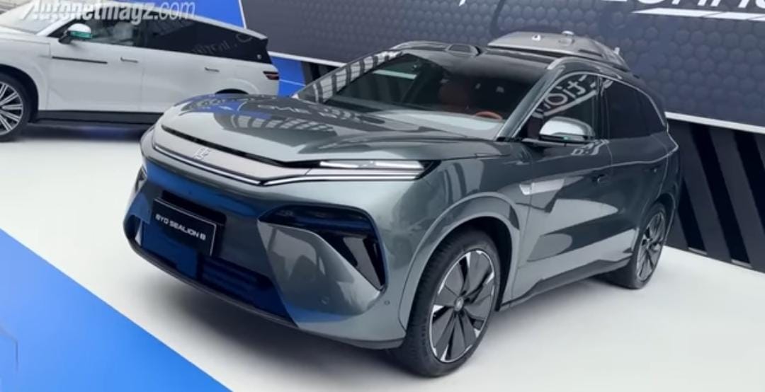 Review BYD Atto One harga Rp195 juta, rasa berkendara nyaman dan fitur melampaui LCGC.