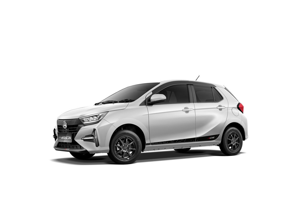 10 mobil bekas 2026 layak dibeli: Avanza, Xpander, Brio, Yaris, Innova. Pilihan smart buyer nyaman, irit, dan minim rewel.