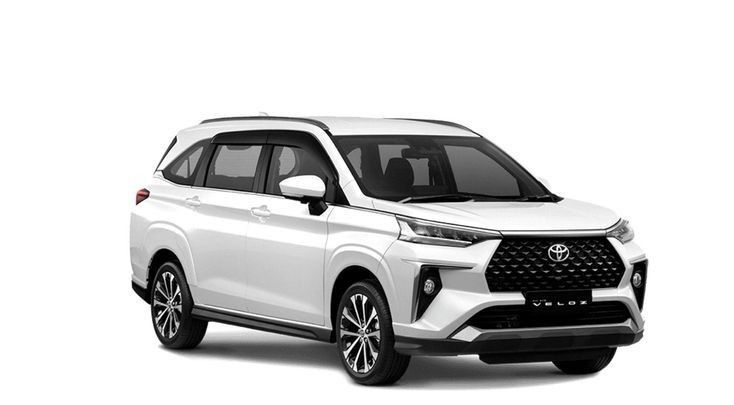 Rekomendasi 4 mobil bekas 100 jutaan: Toyota Avanza, Innova Barong, Suzuki Ertiga, dan Mitsubishi Xpander. Cocok untuk keluarga dan pemula.
