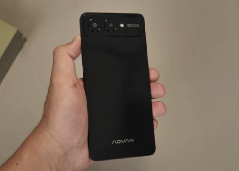 Advan Matcha 5G resmi meluncur! Smartphone Dimensity 7060 pertama dengan layar AMOLED 120Hz. Cek spesifikasi gahar dan harga Advan Matcha 5G