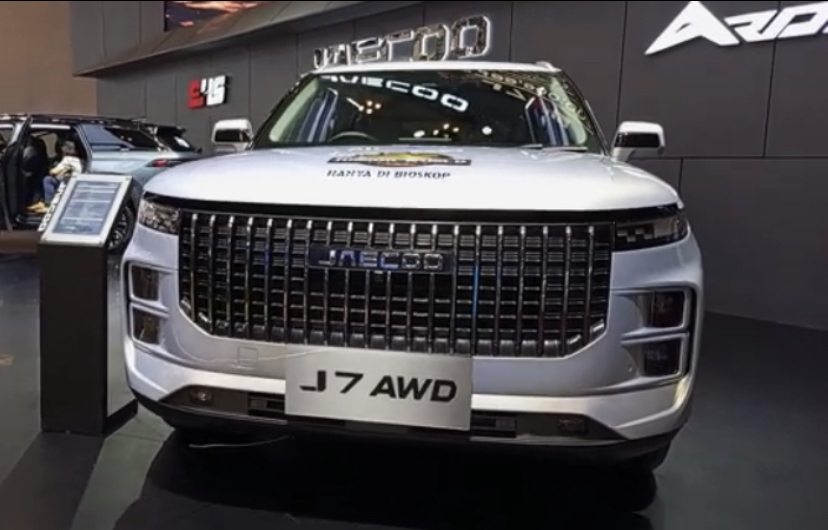 Cek spesifikasi Jaecoo J7 AWD 2025! SUV mewah dengan mesin Turbo, audio Sony, dan fitur canggih yang siap saingi mobil premium Eropa di Indonesia.
