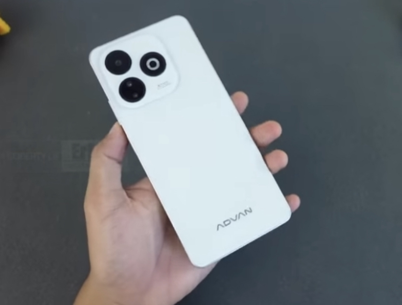 Advan X1 resmi hadir! Smartphone 1 jutaan dengan layar 120Hz, chipset Helio G100, dan fitur anti-maling. Simak spesifikasi lengkap Advan X1 