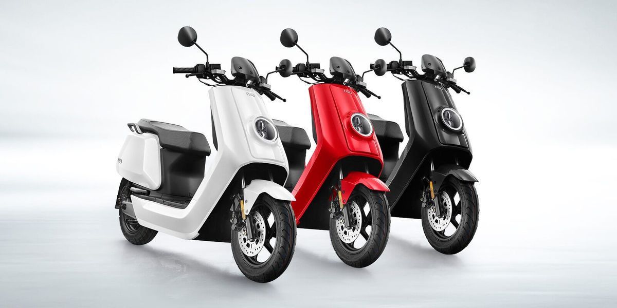 Finfast Viper motor listrik mirip Vario hadir dengan jarak 156 km dan sistem tukar baterai cepat. Simak spesifikasi lengkapnya!