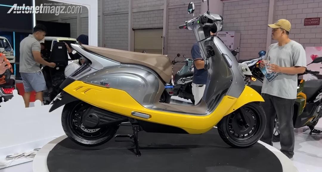 Indomobil eMotor Cutie hadir sebagai motor listrik bergaya skutik Eropa dengan jarak tempuh hingga 135 km dan harga mulai Rp15 jutaan.