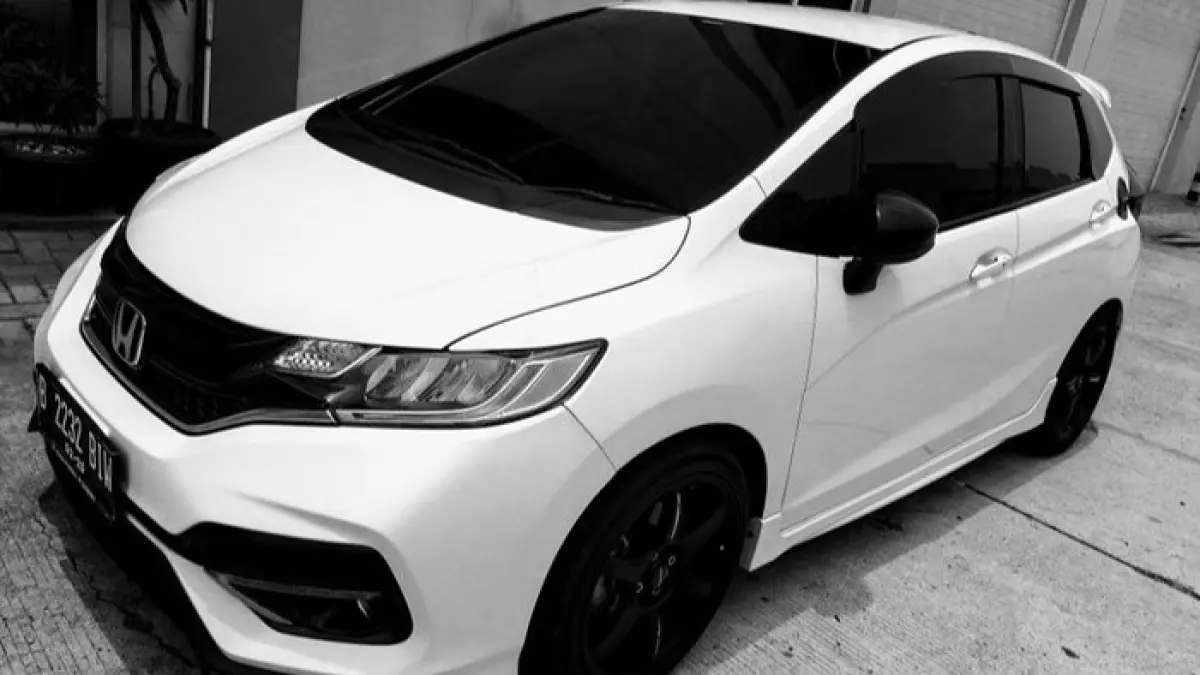 Honda Jazz bekas 2025 masih mahal, tapi apakah masih layak? Ini kekurangan yang mulai terasa di era mobil modern.
