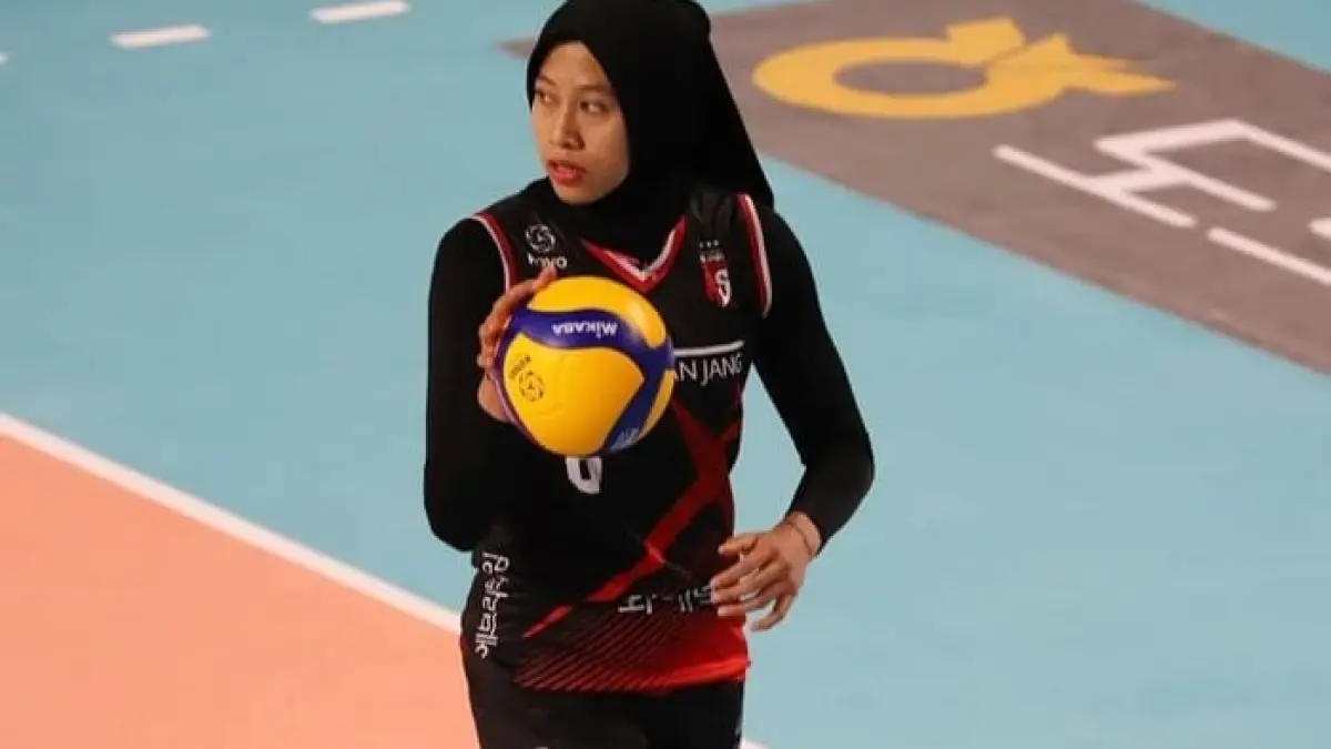 Megawati Hangastri tolak Liga Korea 2026/2027, ternyata karena cedera lutut. Fokus pemulihan demi karier panjang.