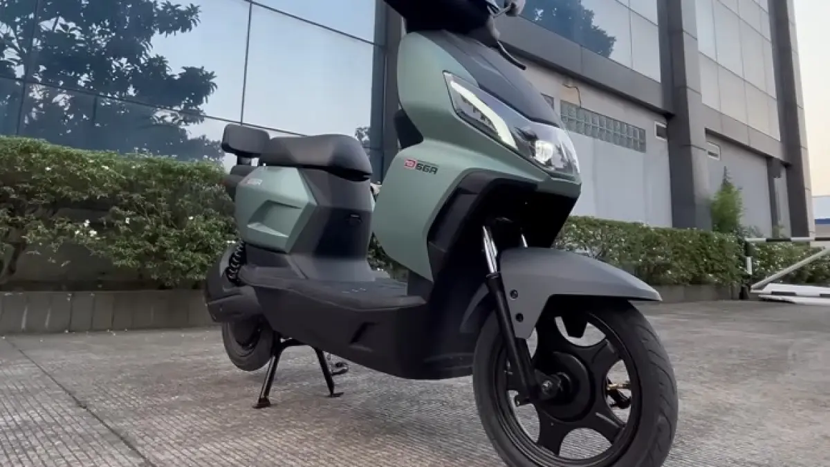 Motor listrik jarak tempuh terjauh 2026 hadir dengan baterai canggih, sekali cas bisa ratusan km. Ini daftar dan keunggulannya!