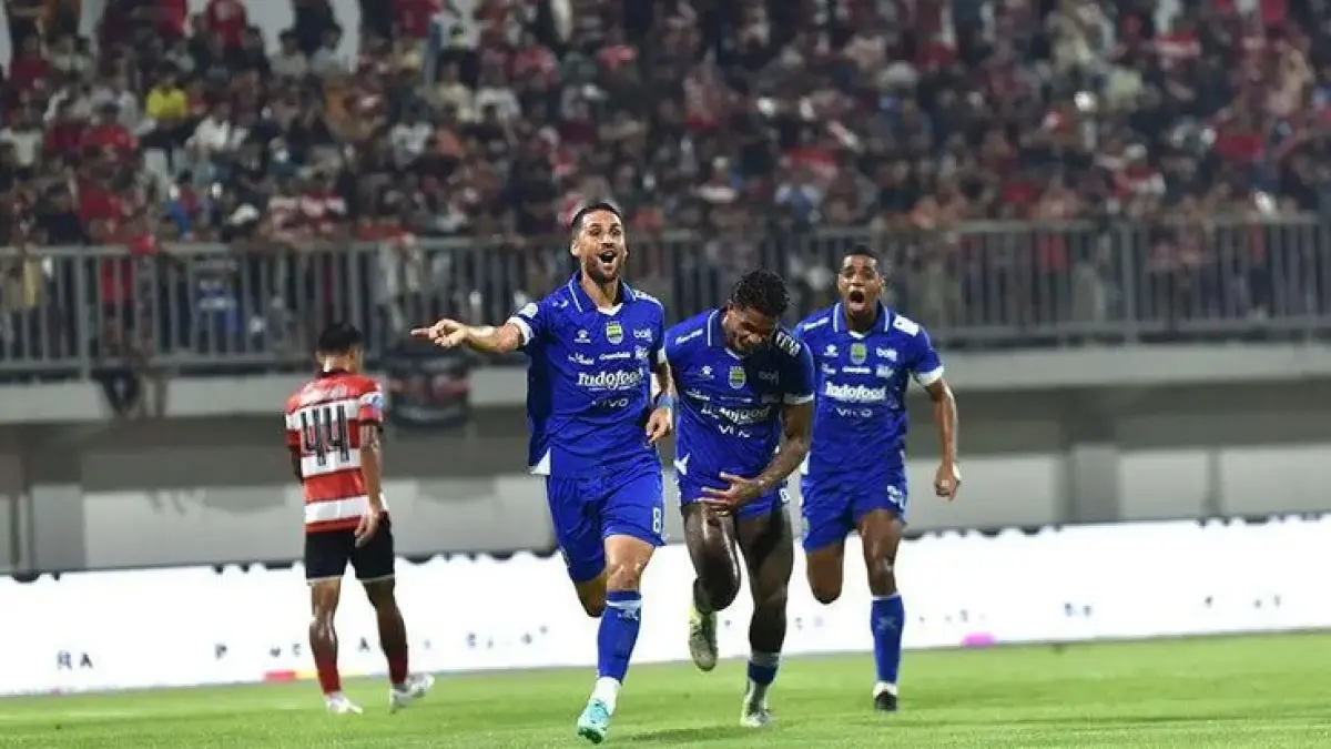 Rumor transfer Persib Bandung 2026: Marko Dugandzic vs Leo Gaucho. Siapa striker pilihan Maung Bandung musim depan?