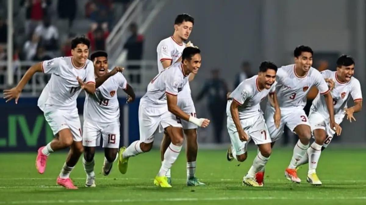 Timnas Indonesia dipuji Sky Sports usai menang 4-0. Era John Herdman disebut ubah permainan, final lawan Bulgaria jadi ujian.
