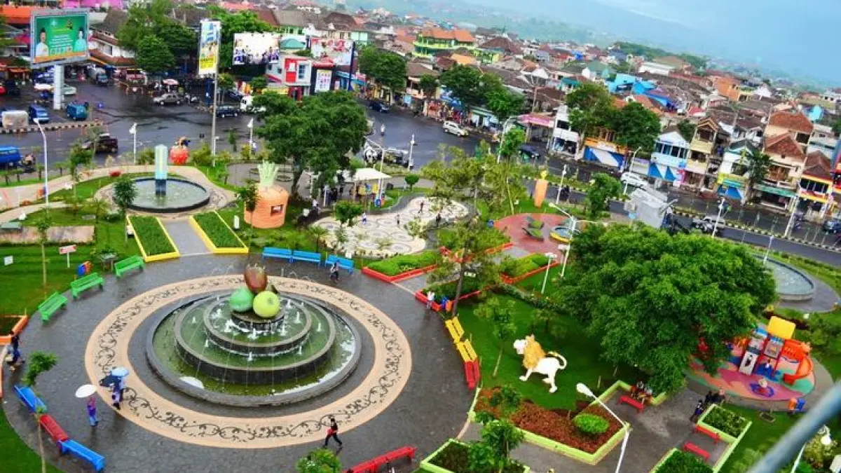8 wisata Malang Batu terbaru 2026 yang lagi hits, dari Mikotopia hingga Sakura Park, cocok untuk liburan seru dan Instagramable.