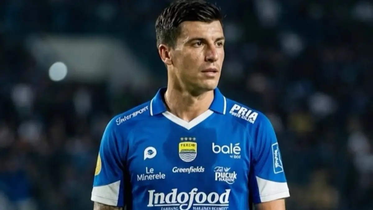 Rumor Sergio Castel Persib Bandung memanas. Striker Spanyol tanpa klub ini jadi sorotan bobotoh, benarkah akan gabung?