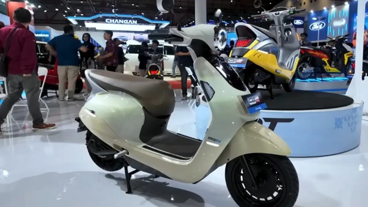 Motor listrik jarak jauh terbaik 2026 hadir lewat Indomobil Cutie, harga murah, fitur lengkap, jarak tempuh hingga 135 km!