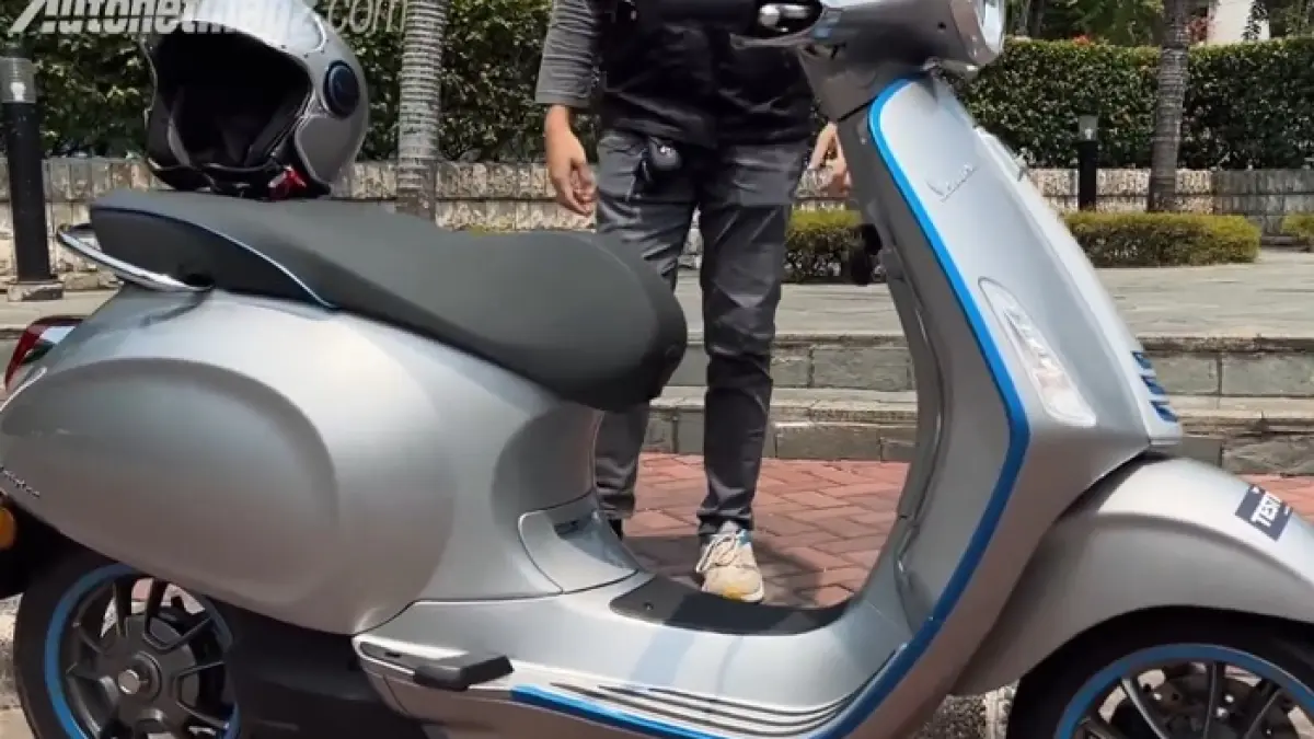 Motor Listrik TERBAIK 2026 dengan harga terjangkau, fitur lengkap, dan desain futuristik, ideal untuk harian di perkotaan.