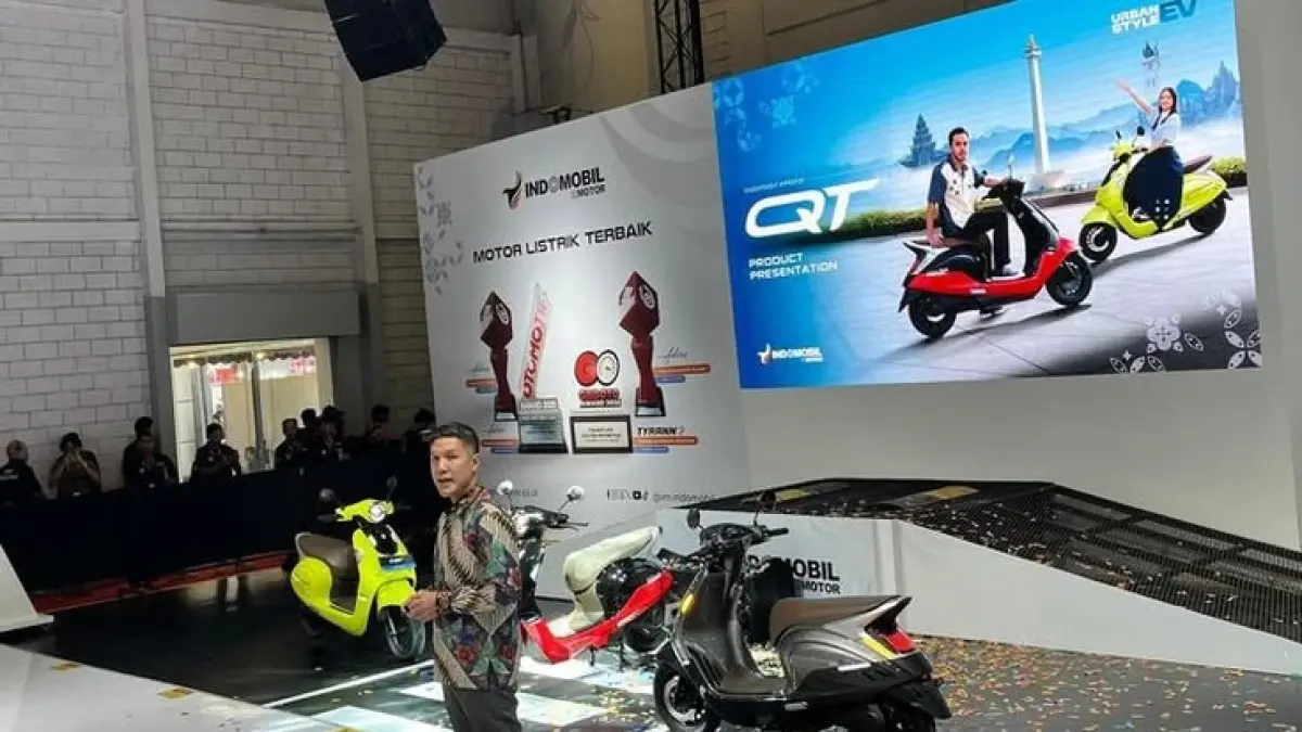 Indomobil EMotor QT tanpa sewa baterai hadir Rp15 jutaan, hemat biaya dan jarak tempuh hingga 135 km. Simak ulasan lengkapnya!