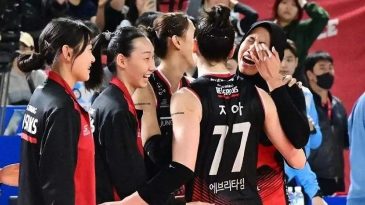 Megawati Hangestri bersinar di Final Four Proliga 2026 lewat spike keras dan servis ace saat Pertamina Enduro kalahkan Popsivo Polwan.(Pinterest)
