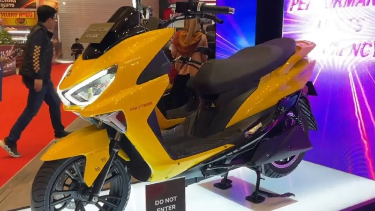 Polytron fox s motor listrik review 2026, bahas kelebihan, kekurangan, performa, dan biaya murah motor listrik harian.