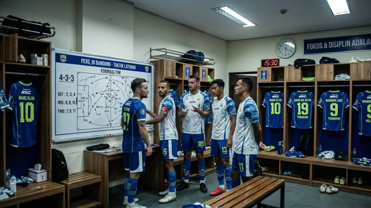Daftar transfer pemain Persib Bandung putaran kedua BRI Super League 2026 bikin heboh! Ada keluar masuk pemain dan rumor mengejutkan.