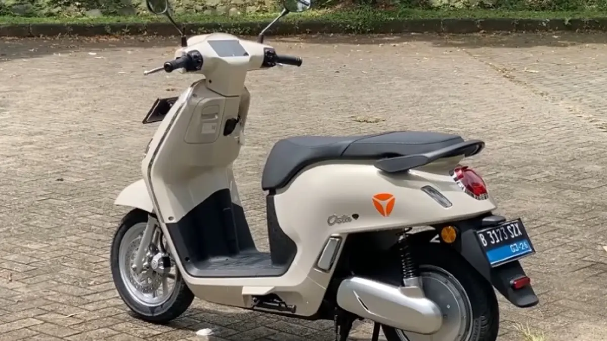 Yadea Osta Indonesia harga dan fitur hadir dengan teknologi canggih, jarak 150 km, dan garansi 5 tahun.

