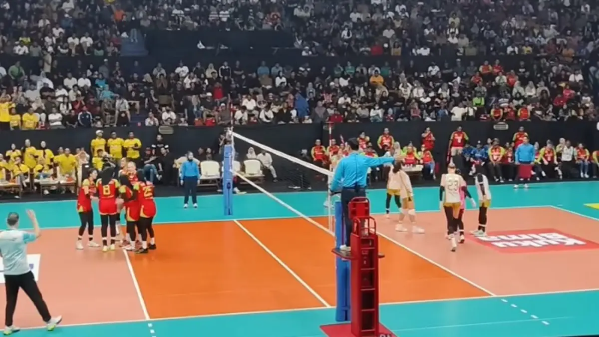 Hasil Proliga dramatis, Ponska bangkit di set ketiga, tapi Pertamina Enduro tetap menang 3-1 dalam laga sengit. SC YouTube