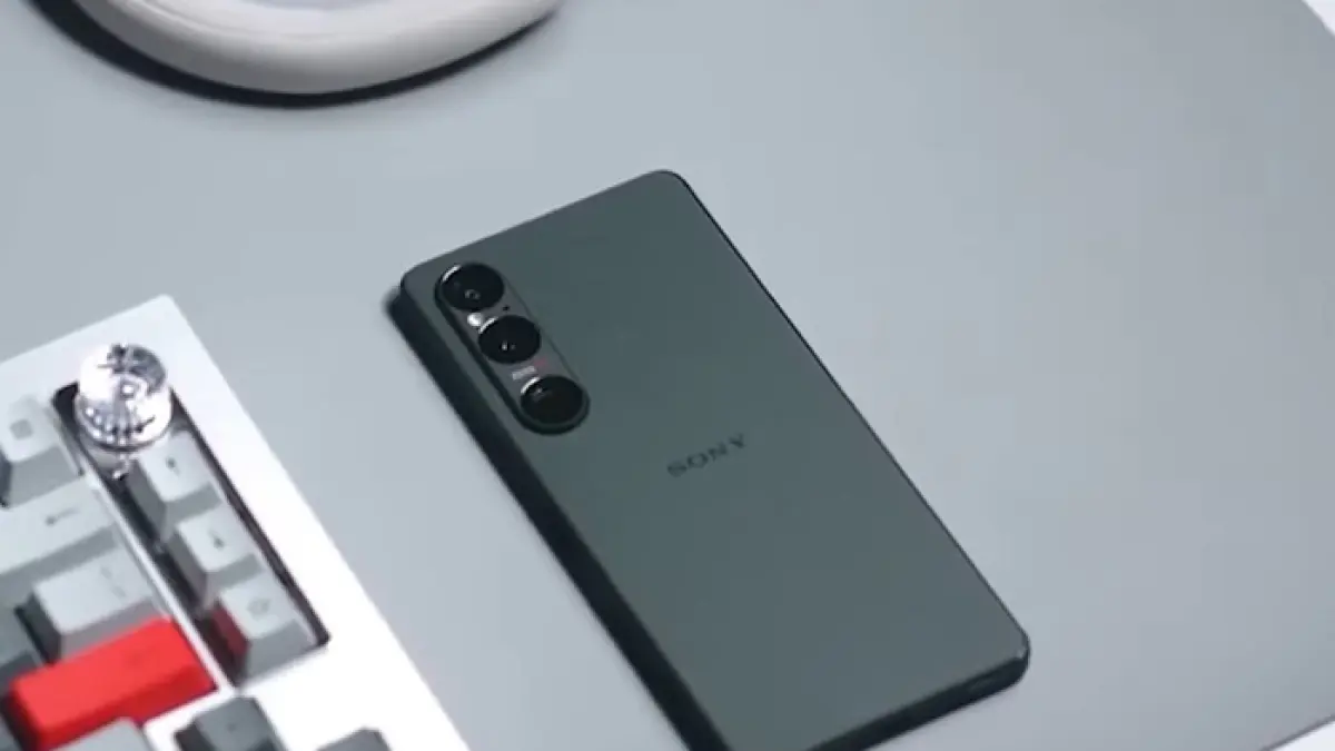 HP kamera Sony murah 2026 terbaik makin dicari, Xperia 1 Mark 7 unggul performa tapi kamera kalah dari pesaing.