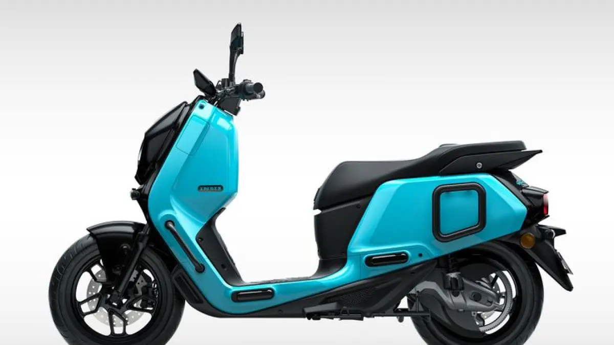 TVS iQube S hadir dengan jarak tempuh 115 km yang real! Motor listrik Rp29,9 juta ini efisien, canggih, dan cocok untuk harian.(Pinterest)