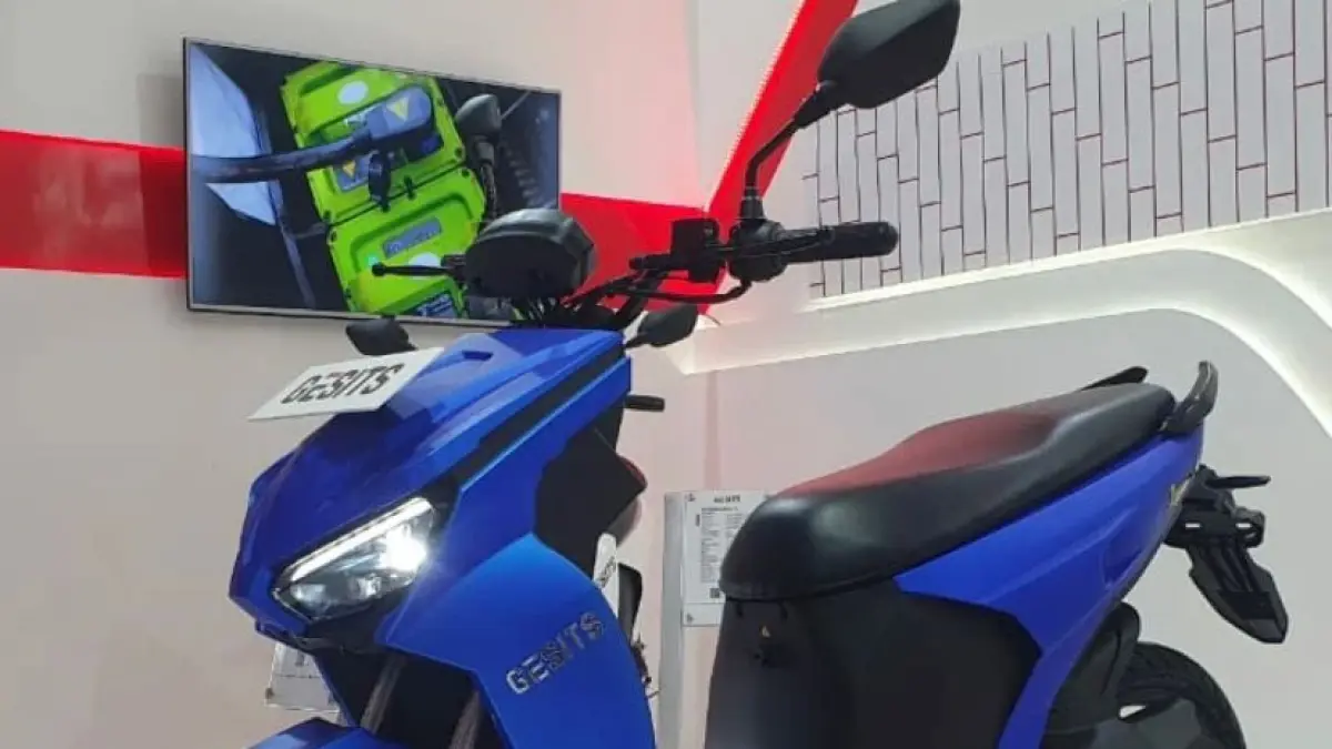 Review jujur Gesit Raya 2023: Motor listrik stang telanjang dengan suspensi paling empuk! Cek perbandingan harga bekas dan efisiensinya di sini.