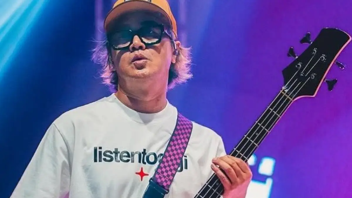 BAND GIGI : Thomas Ramdhan Gitaris band 