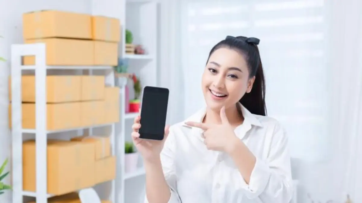 Cek rekomendasi HP Vivo 5G terbaru 2026. Spek gahar, kamera ZEISS, baterai monster 6500 mAh, mulai 2 jutaan. Update gadget impianmu sekarang!
