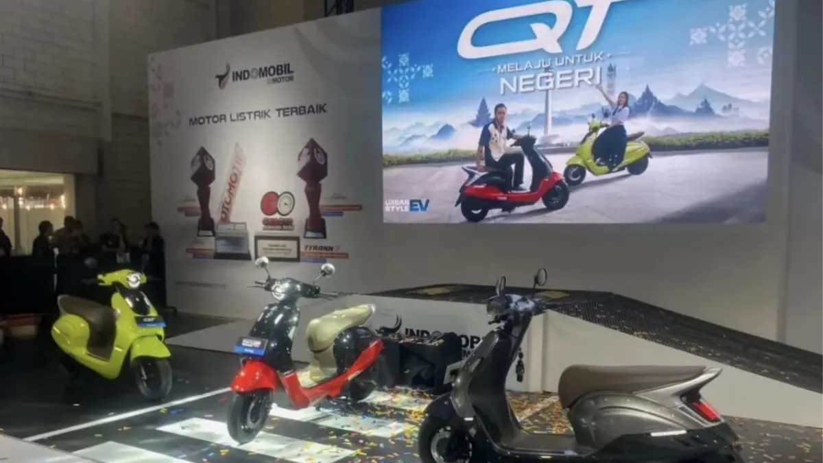Motor listrik Indomobil QT terbaru hadir dengan desain kompak, fitur modern, dan efisiensi tinggi, cocok untuk mobilitas harian di kota.