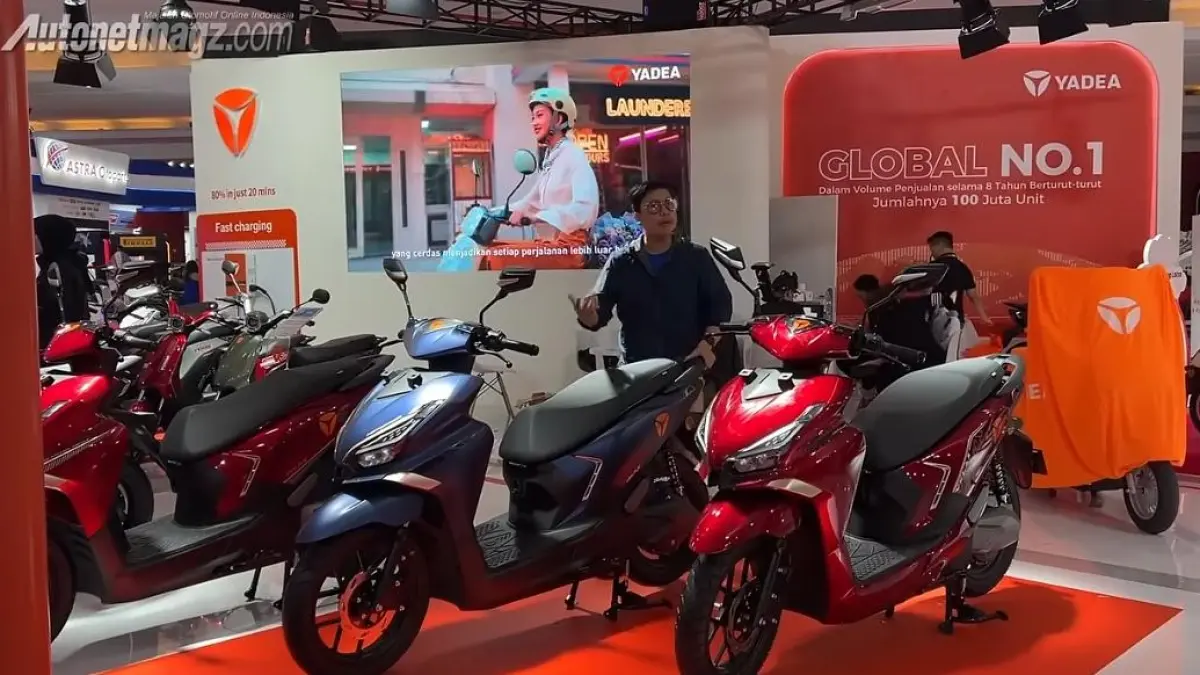 Yadea Velux hadir di ASEAN mulai Rp19 jutaan. Motor listrik ini punya jarak tempuh hingga 110 km dan fitur canggih.
(Screenshot Youtube)