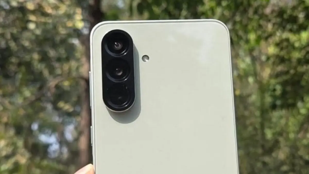 HP Samsung terbaru 2026 resmi hadir di Indonesia, dari Galaxy A hingga S26 Ultra. Simak spesifikasi dan rekomendasi terbaiknya!