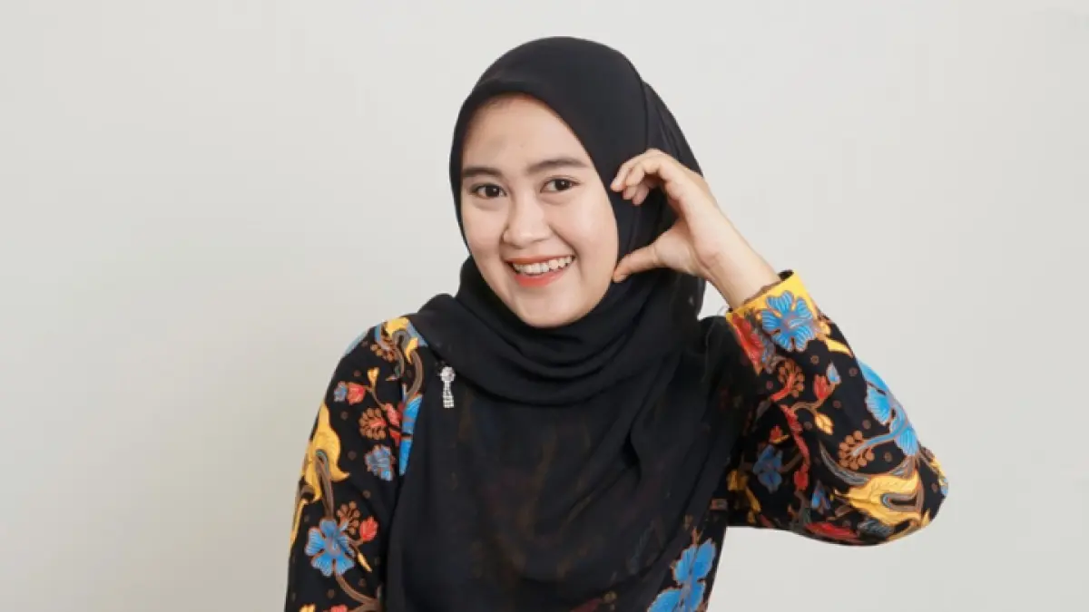 KONSISTEN: Regita Dyah Amanda sejak kecil hobi  bermusik dan kini tanamkan di dunia pendidikan. 
(REGITA DYAH AMANDA UNTUK RADAR TRENGGALEK)