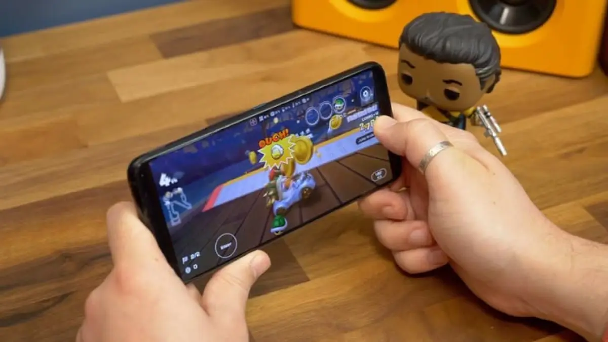 HP gaming PUBG 120 FPS termurah 2026 hadir dengan Poco F7, iQOO Neo 10, dan performa kencang mulai Rp4 jutaan.(Pinterest)