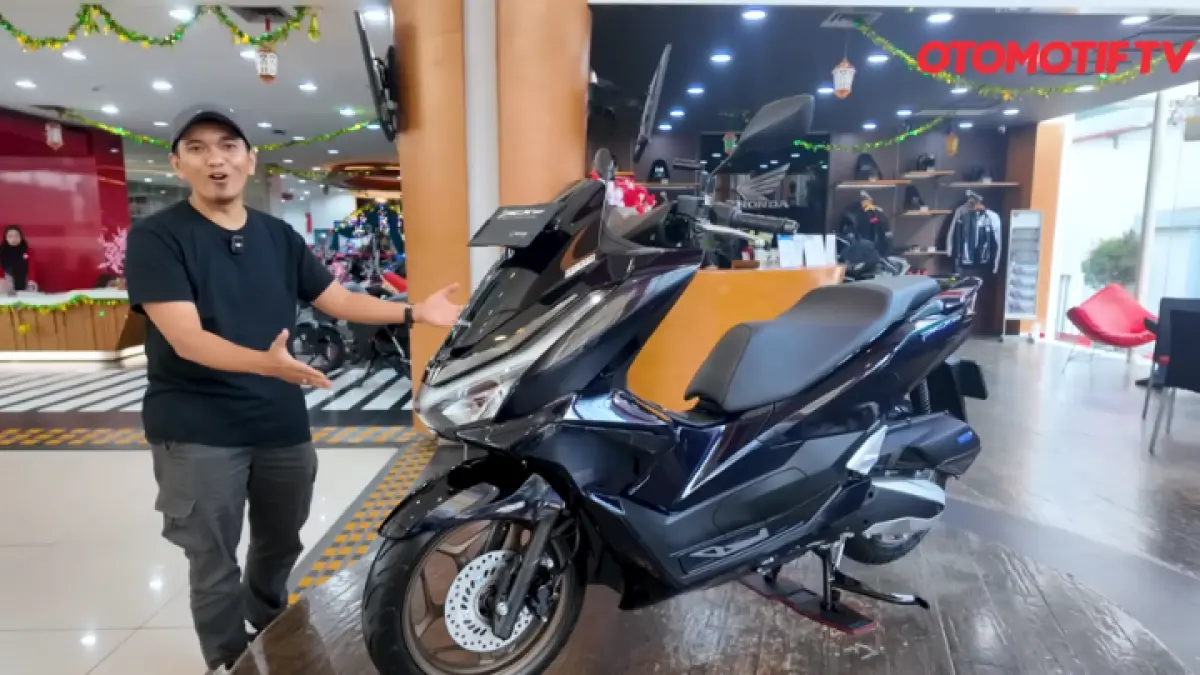 Honda PCX 2026 Baru peluncuran dengan gaya elegan dan menarik. ( YT. OTOMOTIF TV)