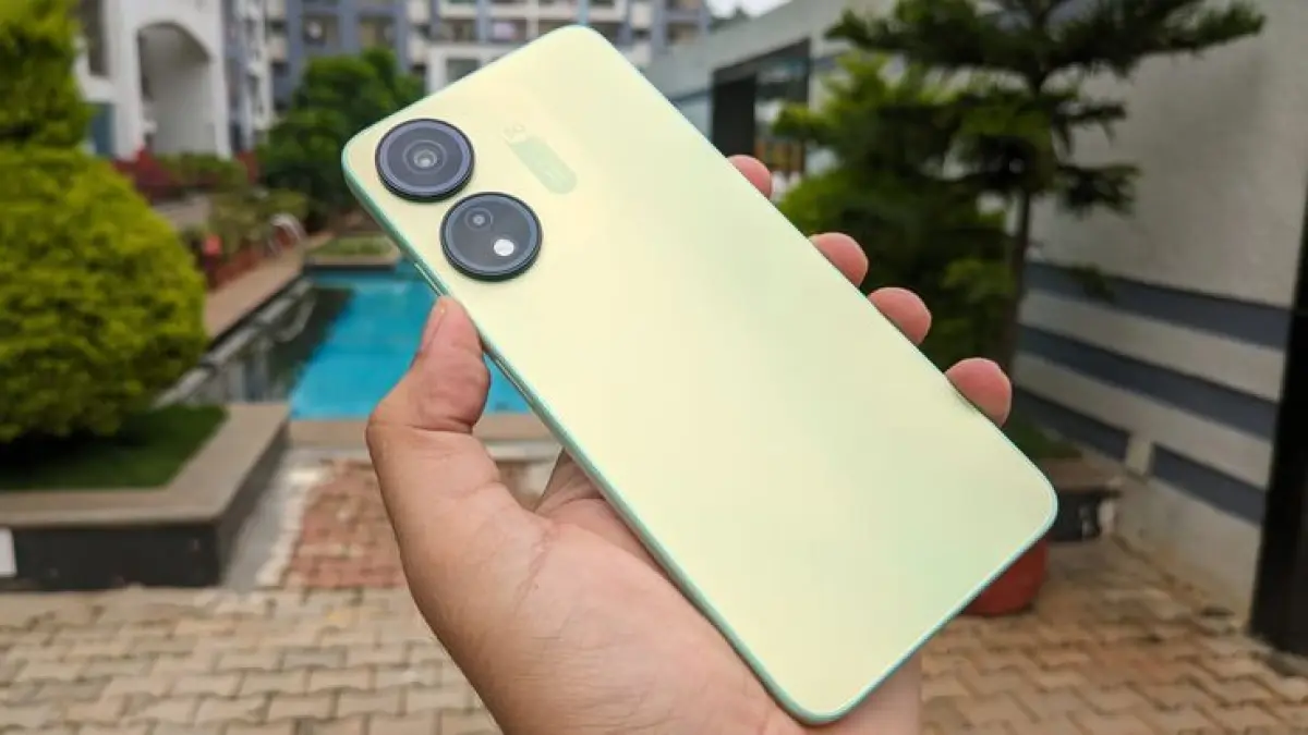 10 HP terbaik 1 jutaan 2025 dengan spek gaming, baterai besar, dan kamera 108 MP. Cek rekomendasi lengkapnya di sini! (Pinterest)