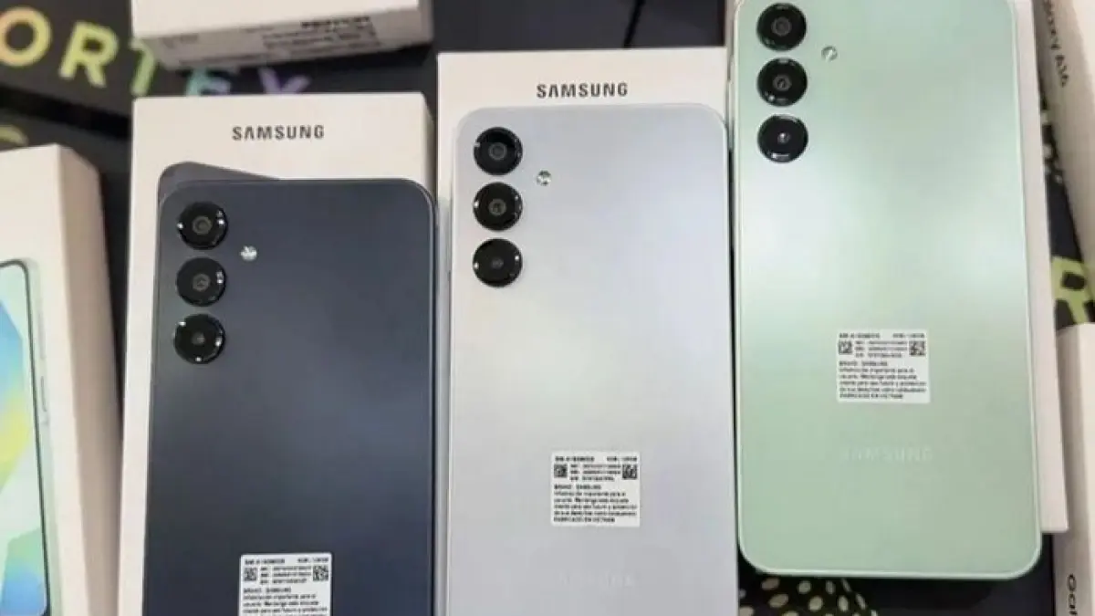Samsung Galaxy A57 vs Galaxy A56 jadi sorotan! Upgrade tipis, desain baru, tapi apakah benar-benar layak dibeli?