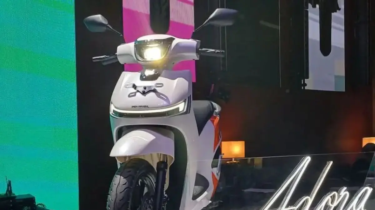 Indomobil Tirano motor listrik hadir dengan desain gagah, fitur canggih, dan jarak tempuh hingga 110 km. Cocok untuk harian dan petualangan.