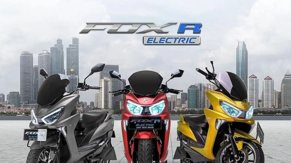 Perbandingan Polytron Fox R vs Alpha N3 di GIIAS 2024. Motor listrik murah dengan fitur, harga, dan performa berbeda (Pinterest).